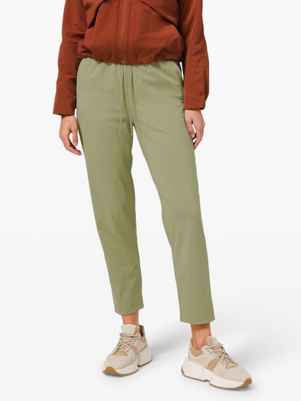 Lululemon Keep Moving Pant Size 4 Rosemary Green High Rise 7/8 Luxtreme